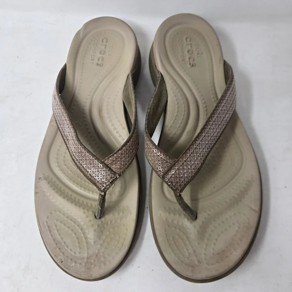 Crocs Capri V Sequin Flip Flops Khaki Tan Dual Comfort Sandals Womens 9
